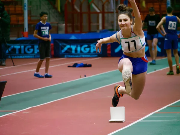 Gomel, Weißrussland - 14. Dezember 2019: Internationale Leichtathletik-Wettbewerbe im Rahmen des Sportfestes — Stockfoto