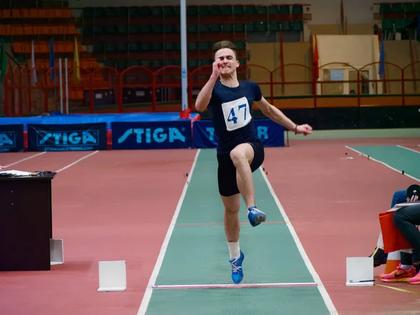 GOMEL, BELARUS - 14 de dezembro de 2019: competições internacionais de atletismo no âmbito do festival de esportes — Fotografia de Stock