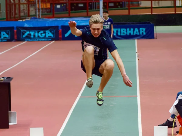 GOMEL, BELARUS - 14 de dezembro de 2019: competições internacionais de atletismo no âmbito do festival de esportes — Fotografia de Stock