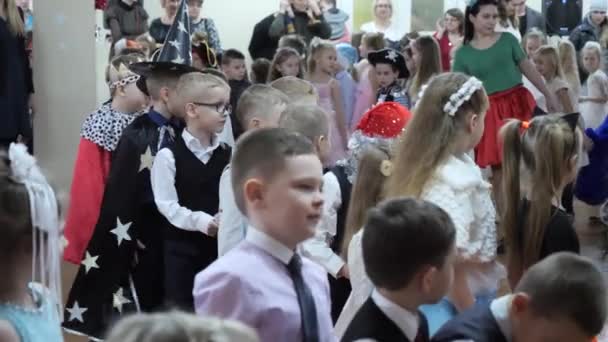 Gomel Belarus December 2019 Nieuwjaarsvakantie Voor Kinderen School Kinderen Dansen — Stockvideo