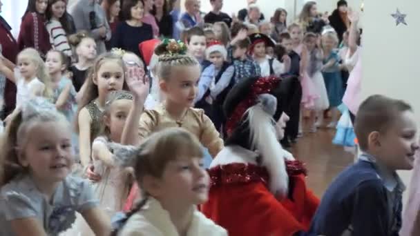 Gomel Λευκορωσία Δεκεμβρίου 2019 Πρωτοχρονιάτικες Διακοπές Για Παιδιά Στο Σχολείο — Αρχείο Βίντεο