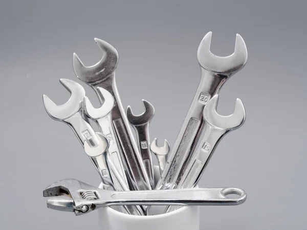 Auto repair wrenches on a gray background — Stock Photo, Image