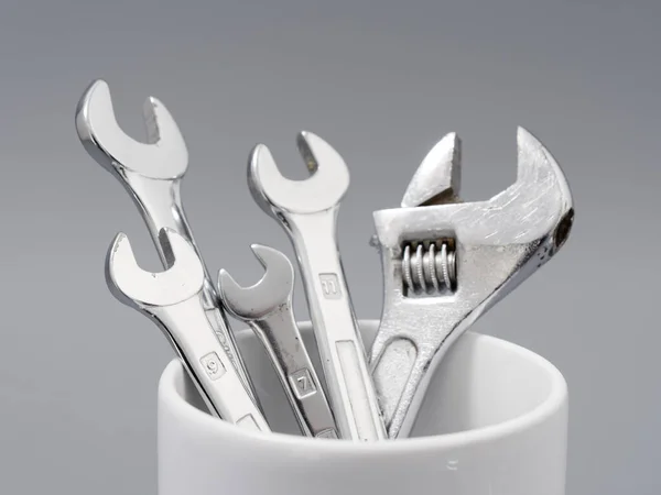 Auto repair wrenches on a gray background — Stock Photo, Image