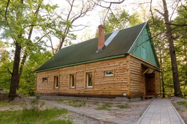 Gomel, Belarus - 8 Mayıs 2014: RANCHO Aile Tatil Üssü. 2020 konforlu ayrı evler.