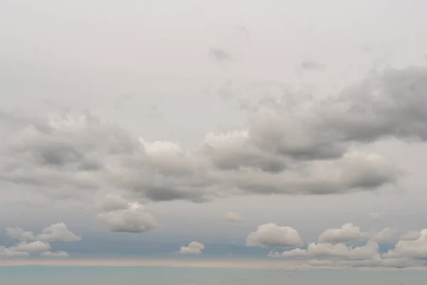 Awan Mengambang Langit Saat Matahari Terbenam 2020 — Stok Foto