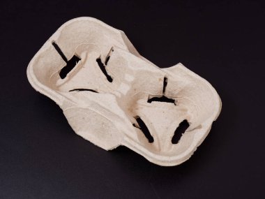 Karanlık bir arka planda fast food için çevre dostu ambalaj 2020