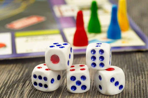 Oyun tablo kemiklerde