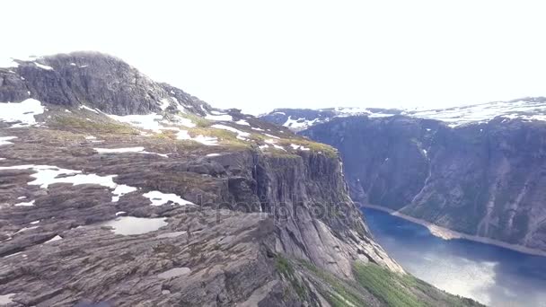 Hermosa vista de la naturaleza en Noruega — Vídeo de stock