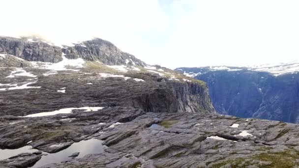 Hermosa vista de la naturaleza en Noruega — Vídeo de stock