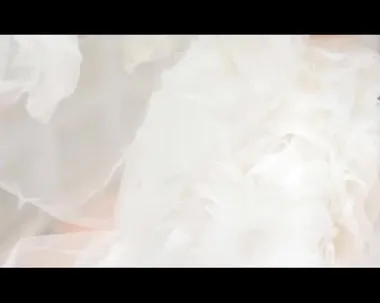 Gelin ve damat açık havada