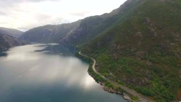 Norwegia, góry, morze, krajobraz, zdjęcia lotnicze — Wideo stockowe
