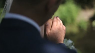 damat gelinin kol dokunmadan nazik