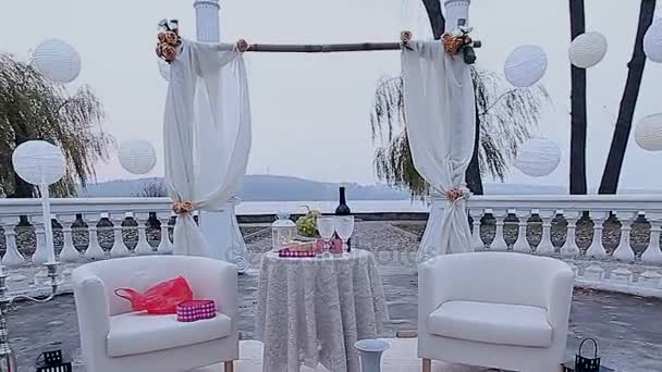 Arbor with decorations for romantic dinner — Stock Video