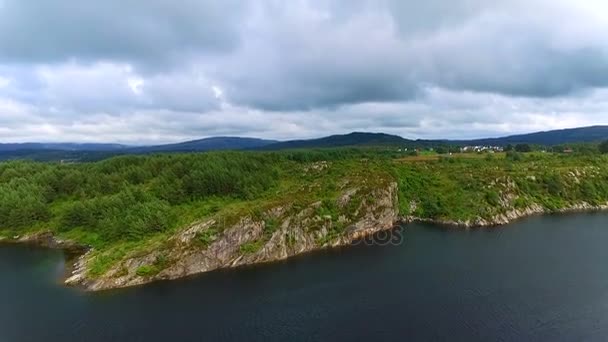 Flygfoto över landskapet i Norge. — Stockvideo