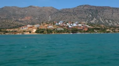 Yunanistan kıyılarında deniz yolculuğu