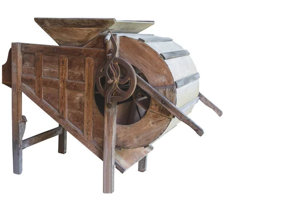 Eski Harman makinesi üzerinde beyaz izole paslı