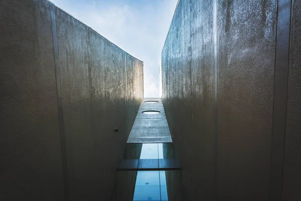 Modern binanın çatı Bangkok iş bölgesinde ile gökyüzü bac