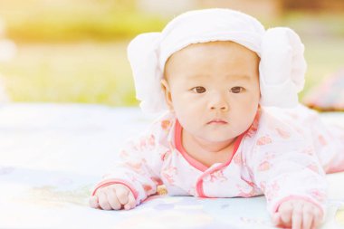 Şirin Bebek eğilimli yalan yere park