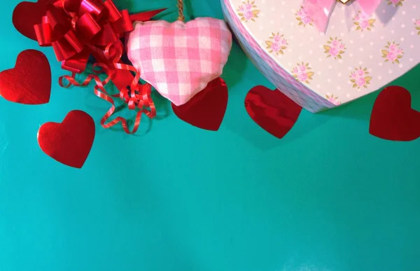 Happy valentines day card with hearts and gift