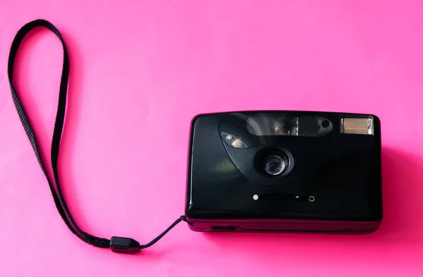 Retro Vintage Analogkamera Minimale Technologie Kreatives Pastellfarbenes Hintergrundkonzept Auf Rosa — Stockfoto