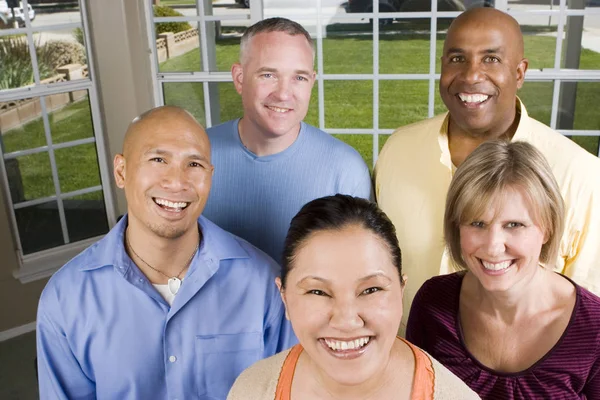 Diverse group of friends hanging out. — Stock Photo, Image