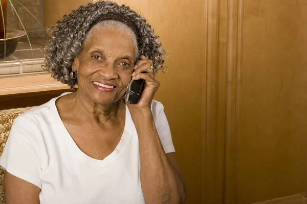 Portrait of an elderly African American woman at home. — Stock Photo, Image