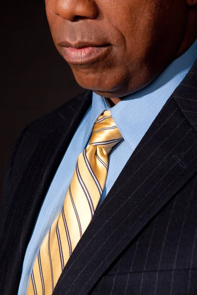Porträtt av en afrikansk amerikansk affärsman. — Stockfoto
