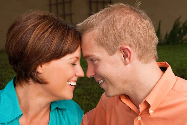 Portrait of a loving couple smiling. — Stock Photo, Image