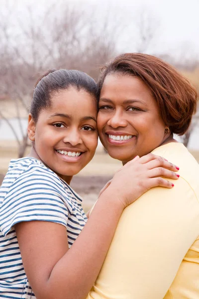 Happy African American Mother and Daughter — стоковое фото
