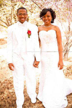 Gelin ve damat düğün gününde.