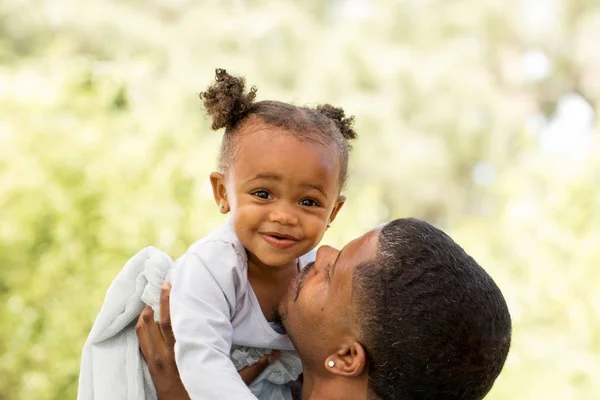 행복 한 아프리카계 미국인 가족. — 스톡 사진