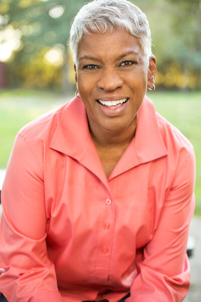 Зрелая афроамериканка
.