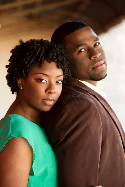 Retrato de um casal afro-americano . — Fotografia de Stock