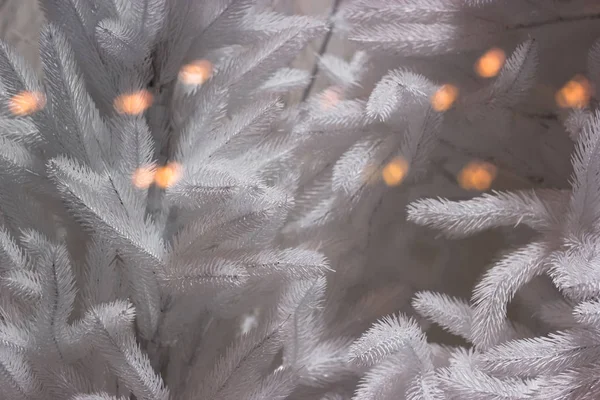 Noel süslemeleri penceresinde