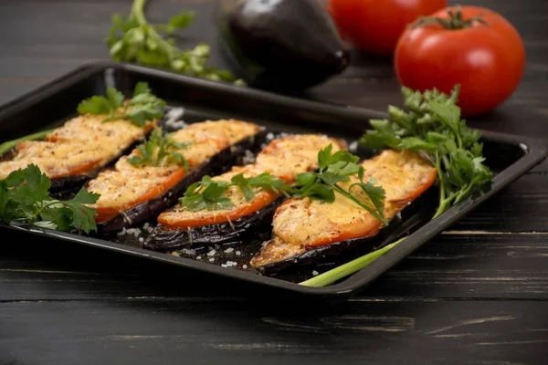 Gegrilde en gebakken aubergines — Stockfoto