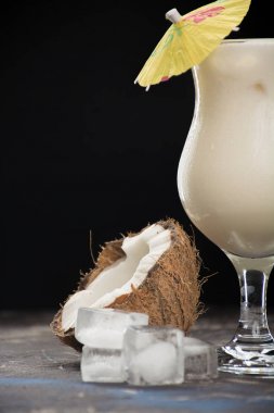 pina colada kokteyli