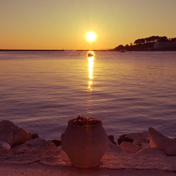 Pôr do sol em Porec, Croácia — Fotografia de Stock