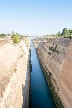  Tren köprüden Korint kanalı, Yunanistan