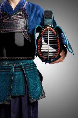 erkek gelenek kendo zırh shinai (bambu kılıcı ile).