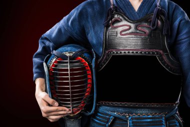 erkek gelenek kendo zırh shinai (bambu kılıcı ile).