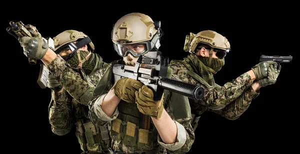 Group of soldiers with weapons. — Stock Photo, Image