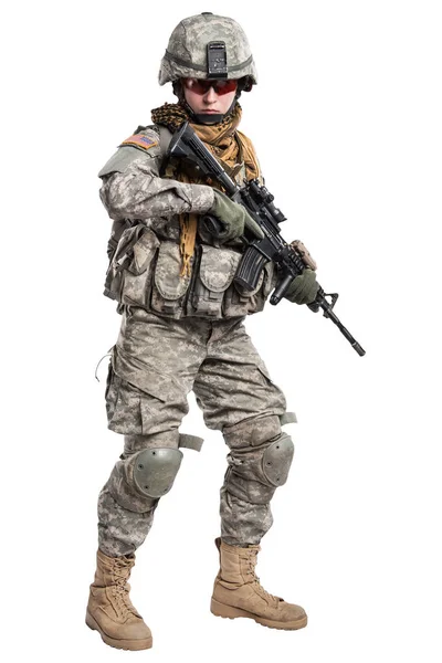 Kvinnlig Us Army soldat med gevär. — Stockfoto