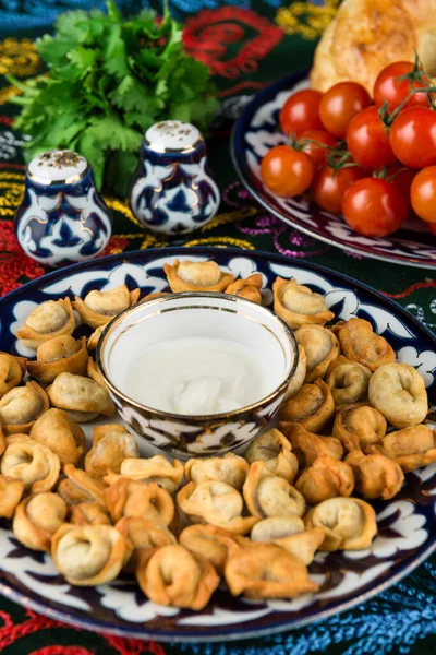 Chuchvara Braten Gebratene Hausgemachte Kalbsravioli — Stockfoto