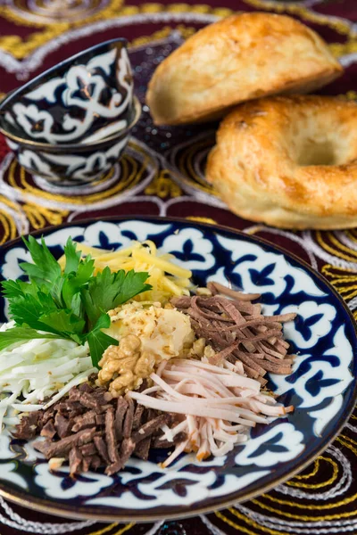 Usbekisches Gericht Aus Gekochtem Pferdefleisch Truthahn Rinderzunge — Stockfoto