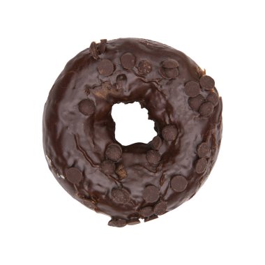 Beyaz arkaplanda serpiştirilmiş çörekler