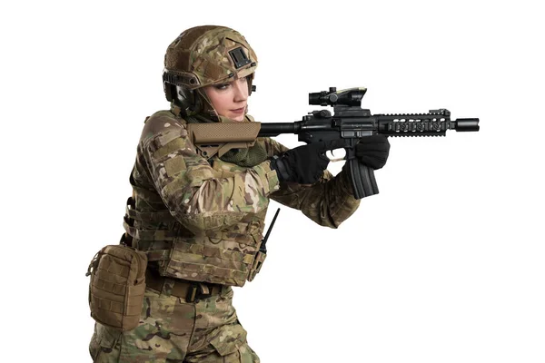 Soldatin Taktischer Uniform Mit Gewehr Gedreht Studio Isoliert Mit Clipping — Stockfoto