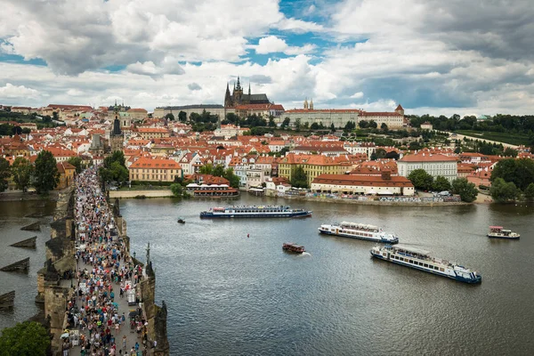 Prague Czech Republic July 2016 View Statue Charles Bridge Aka — Stock Photo, Image