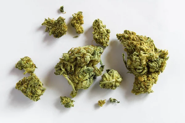 Medicinsk Marijuana Vit Bakgrund — Stockfoto