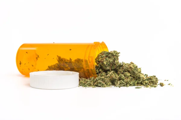 Gros Plan Marijuana Médicale Bouteille Pilule Jaune Sur Fond Blanc — Photo