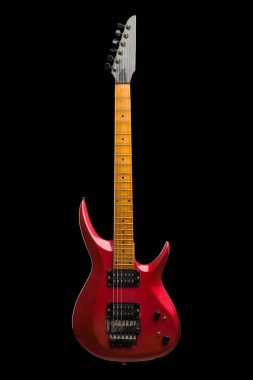 MOSCOW, RUSSIA - Ağustos 06, 2017: Siyah arkaplanda kırpma yolu ile izole kırmızı elektro gitar